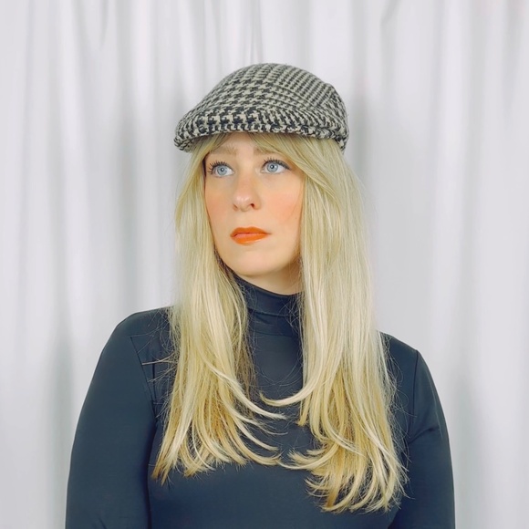 Vintage Houndstooth Tam Newsboy Cap • Golf Hat in Black and Beige - Picture 2 of 9